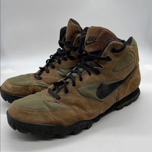 Nike boots size 15
